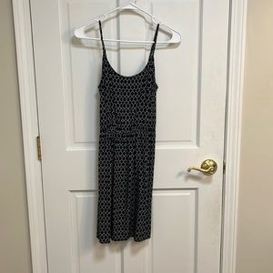 dress! black and white!!! i wore it once for a video! old navy xs!